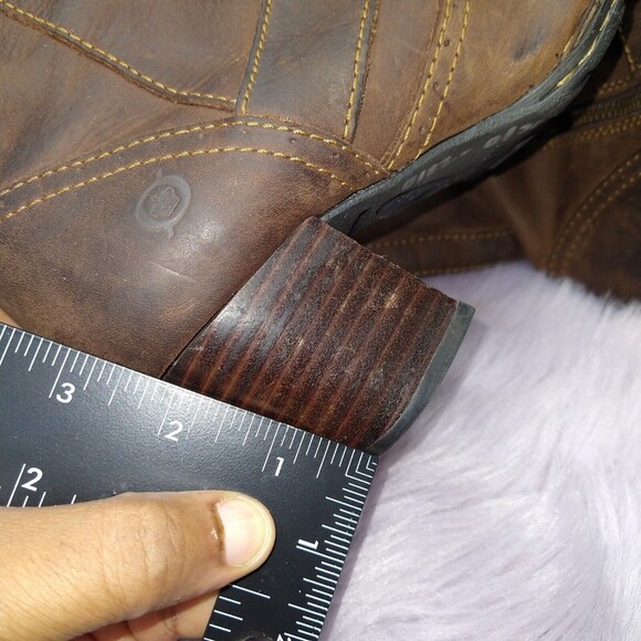Born Leather Knee High Harness Boots Brass Studs Womens Size 6 Brown W62173 - Picture 9 of 12